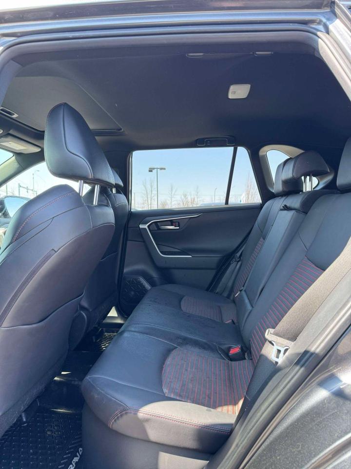 2022 Toyota RAV4  AWD Prime - Photo #6