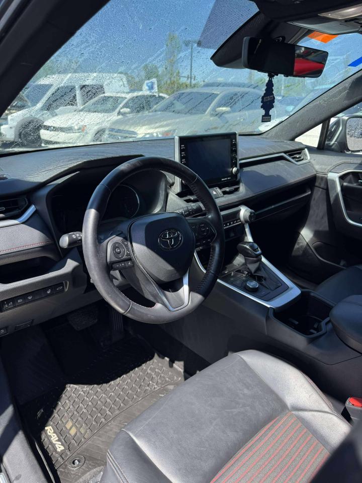 2022 Toyota RAV4  AWD Prime - Photo #6