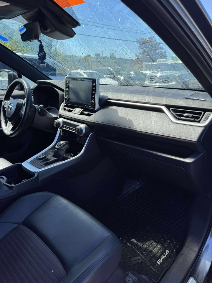 2022 Toyota RAV4  AWD Prime - Photo #7