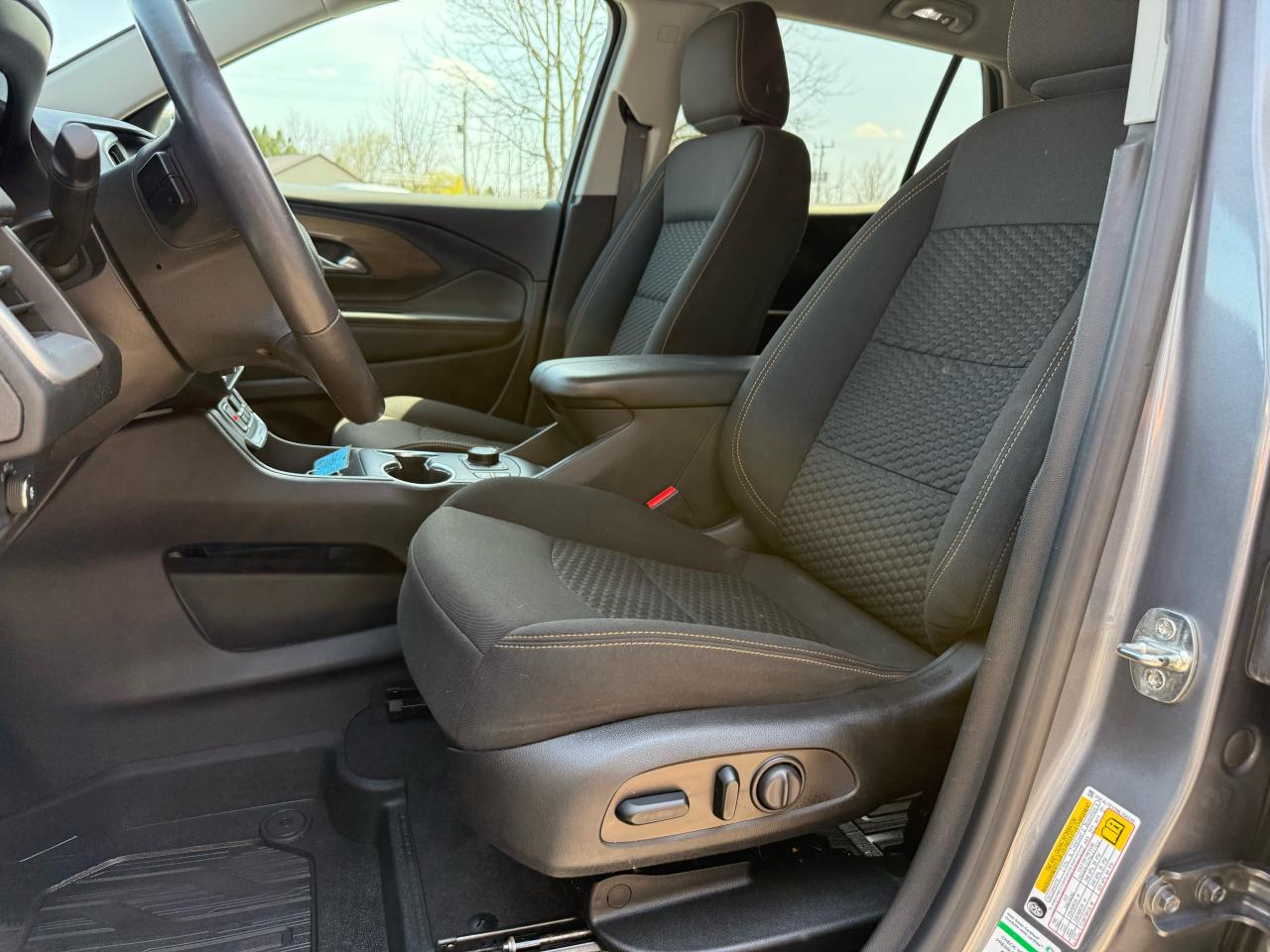 2021 GMC Terrain SLE Elevation - Photo #9