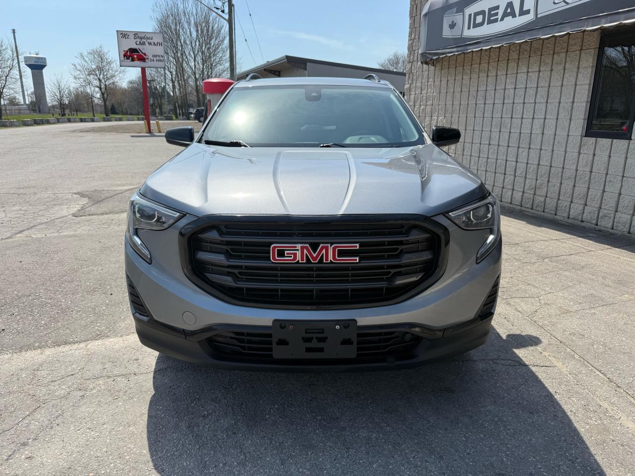 2021 GMC Terrain SLE Elevation - Photo #2