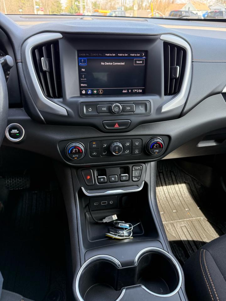 2021 GMC Terrain SLE Elevation - Photo #11
