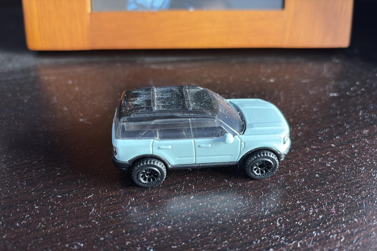 2019 Jeep Grand Cherokee Summit Photo2
