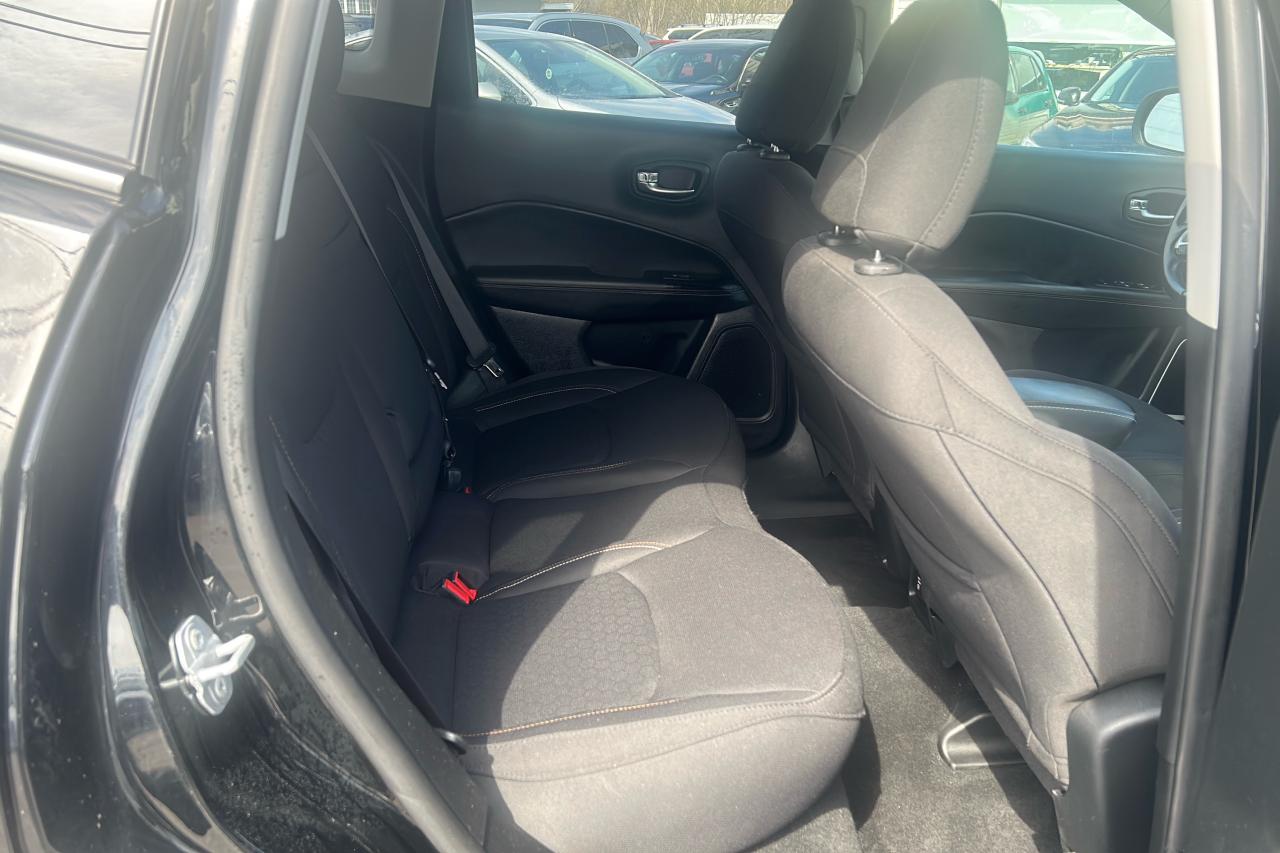 2019 Jeep Compass NORTH 4X4 - Photo #10