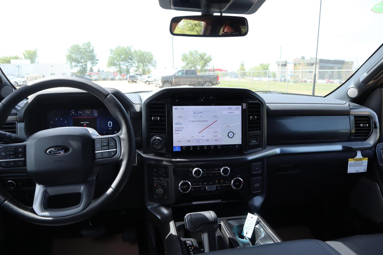 2025 Ford F-150 Lariat Photo5