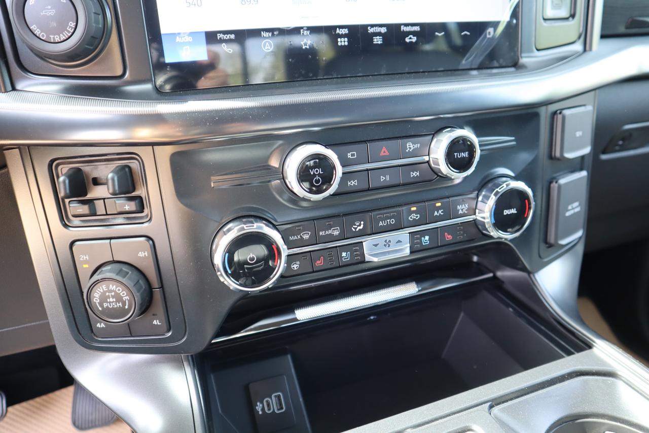 2025 Ford F-150 Lariat Photo5