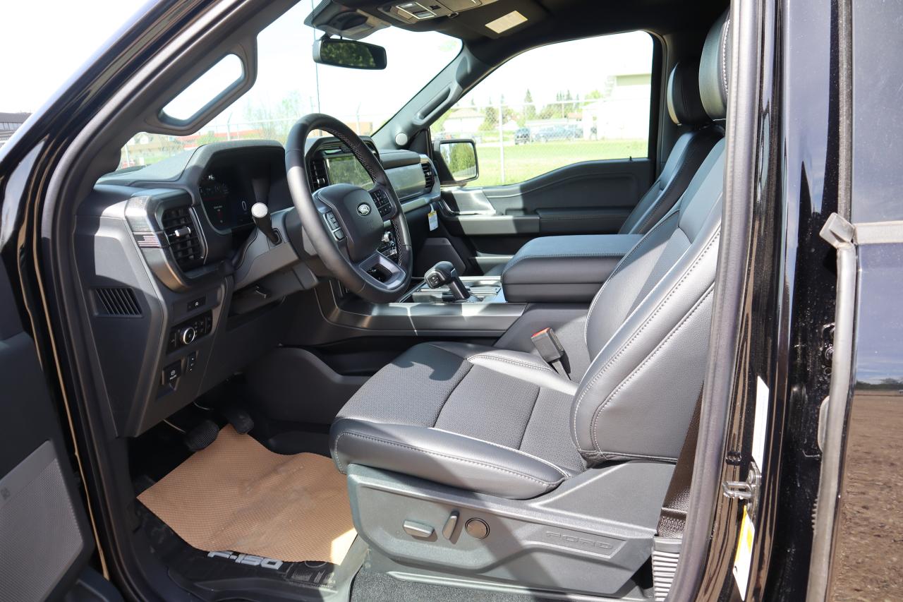 2025 Ford F-150 Lariat Photo5
