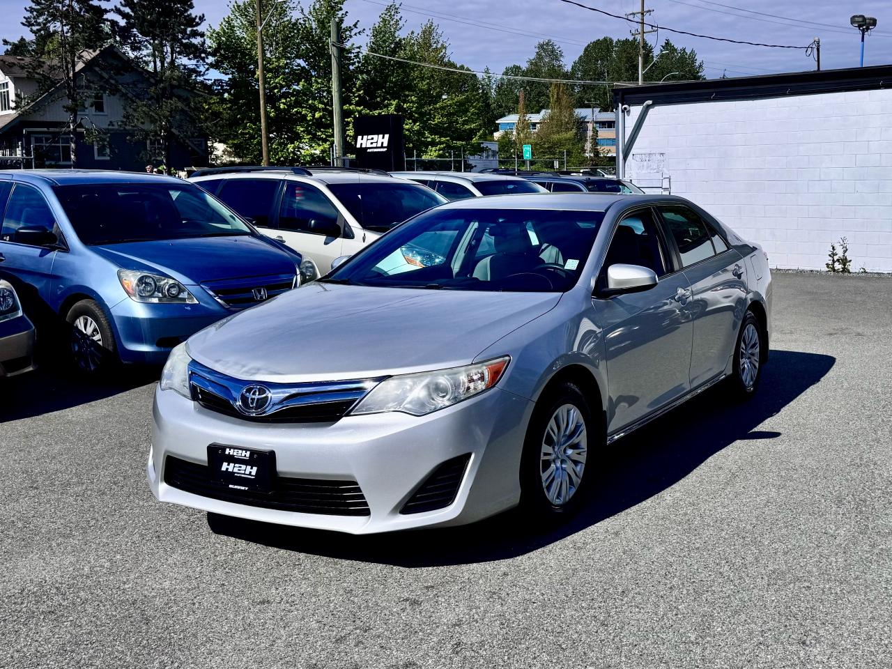 Used 2014 Toyota Camry LE FINANCING AVAILABLE for sale in Surrey, BC