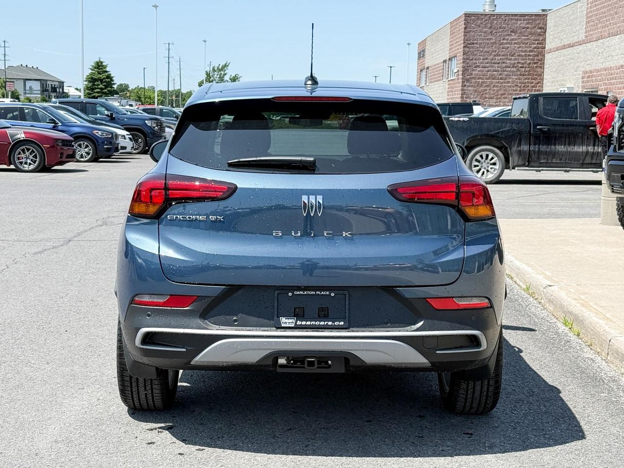 2025 Buick Encore GX Preferred 1.3L 3CYL WITH REMOTE START/ENTRY, HEATED SEATS, HEATED STEERING WHEEL, HD SURROUND VISION, APPLE CARPLAY AND ANDROID AUTO Photo