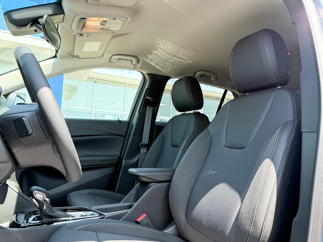 2025 Buick Encore GX Preferred 1.3L 3CYL WITH REMOTE START/ENTRY, HEATED SEATS, HEATED STEERING WHEEL, HD SURROUND VISION, APPLE CARPLAY AND ANDROID AUTO Photo