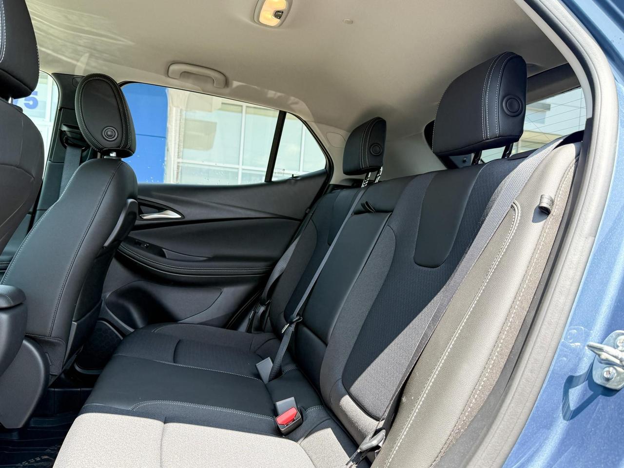 2025 Buick Encore GX Preferred 1.3L 3CYL WITH REMOTE START/ENTRY, HEATED SEATS, HEATED STEERING WHEEL, HD SURROUND VISION, APPLE CARPLAY AND ANDROID AUTO Photo