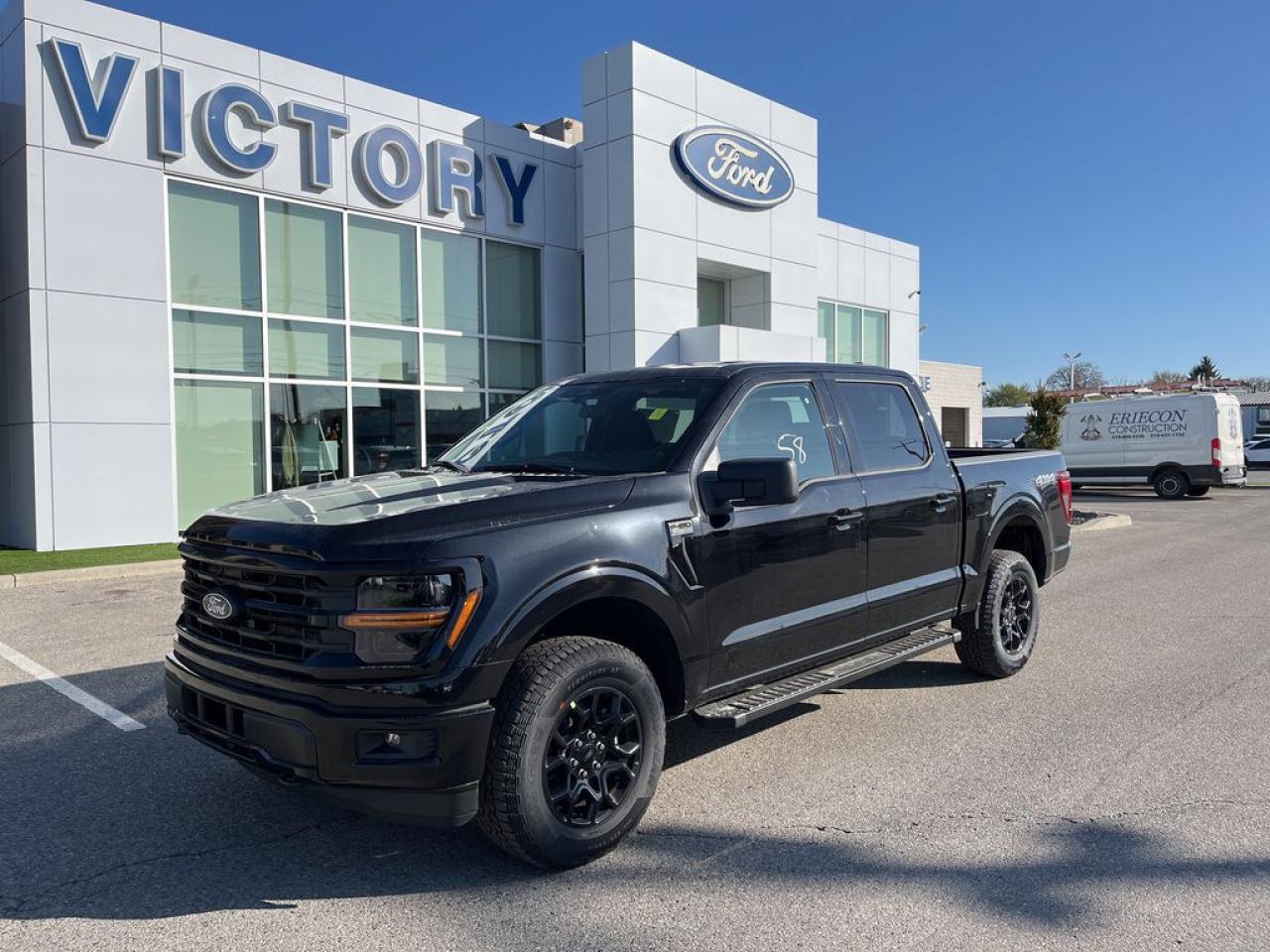 New 2025 Ford F-150 XLT for sale in Chatham, ON