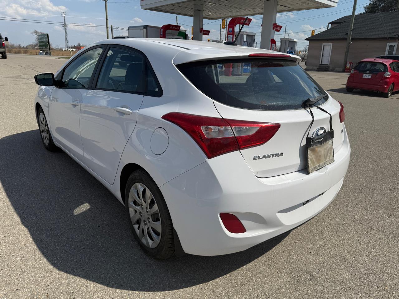 2014 Hyundai Elantra GT GL - Photo #9