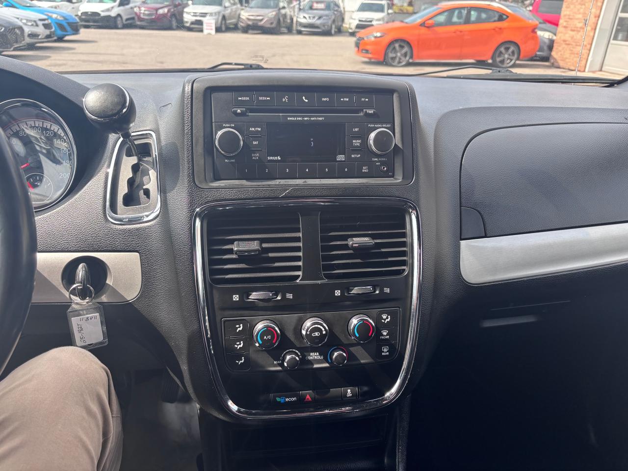 2014 Dodge Grand Caravan STOW N GO ONE OWNER - Photo #19