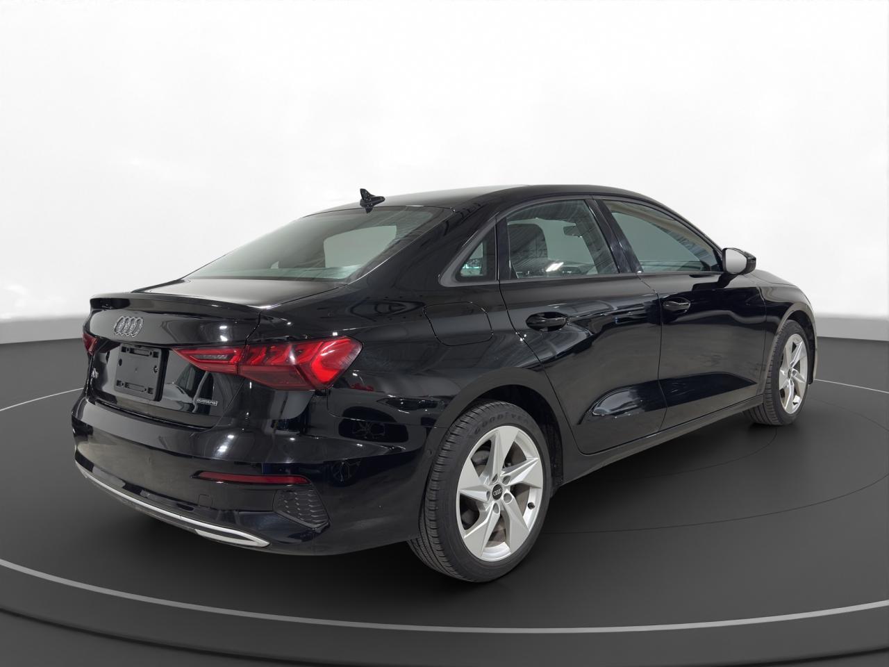 2023 Audi A3 PREMIUM Quattro - Photo #5