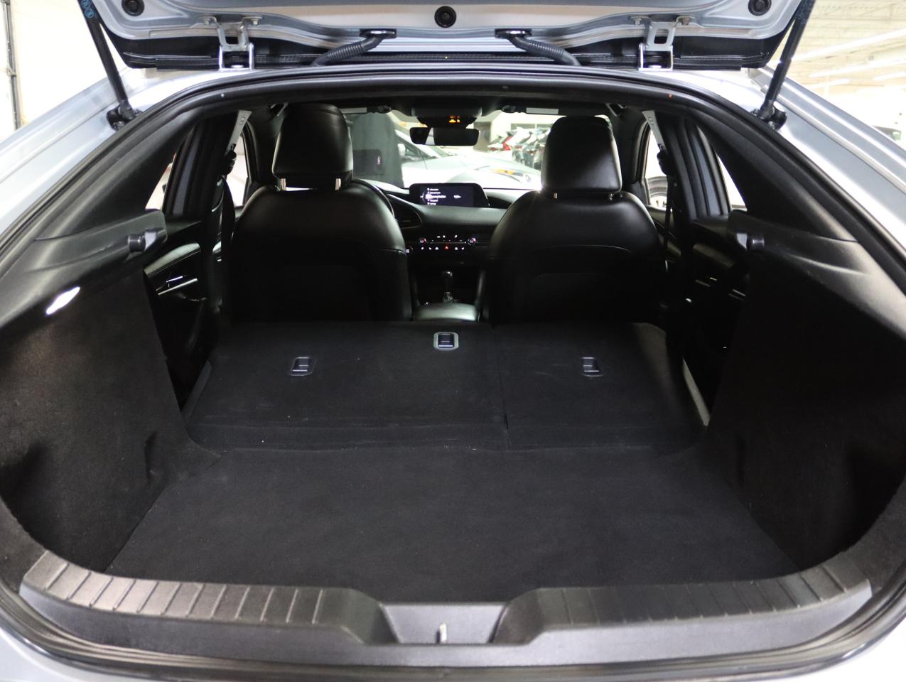 2021 Mazda MAZDA3 SPORT GT | Nav | Leather | Sunroof | BSM | CarPlay