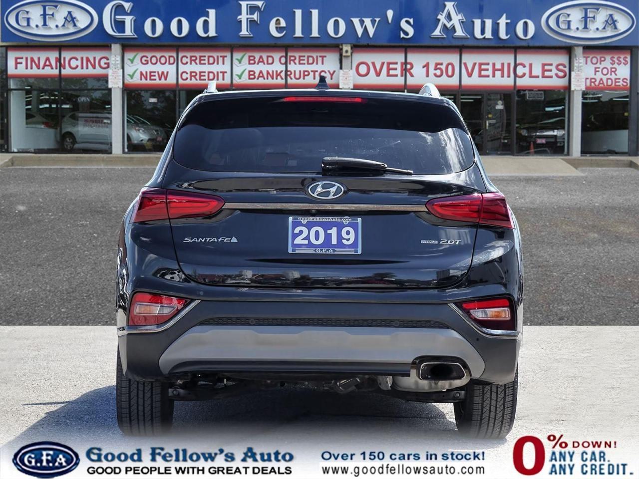2019 Hyundai Santa Fe LUXURY PACKAGE, AWD, PANORAMIC ROOF, LEATHER SEATS - Photo #4