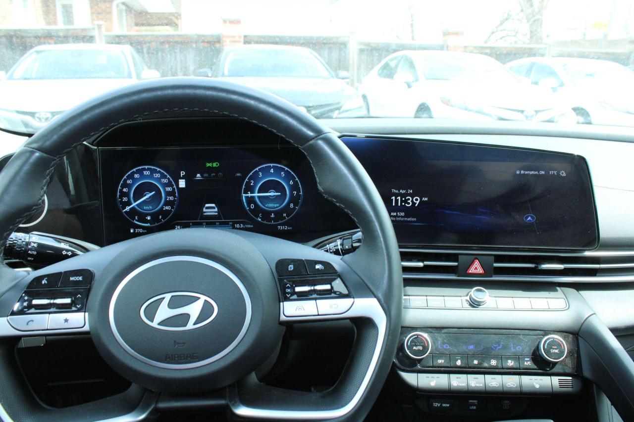 2024 Hyundai Elantra Preferred IVT - Photo #12