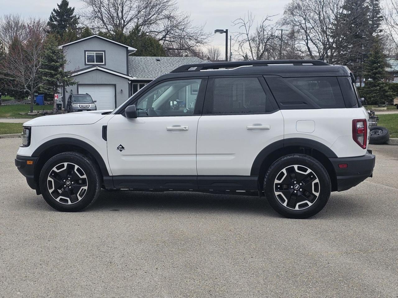2022 Ford Bronco Sport Outer Banks 4WD - Comes with a set of Winter tires, Remote Start - Photo #8