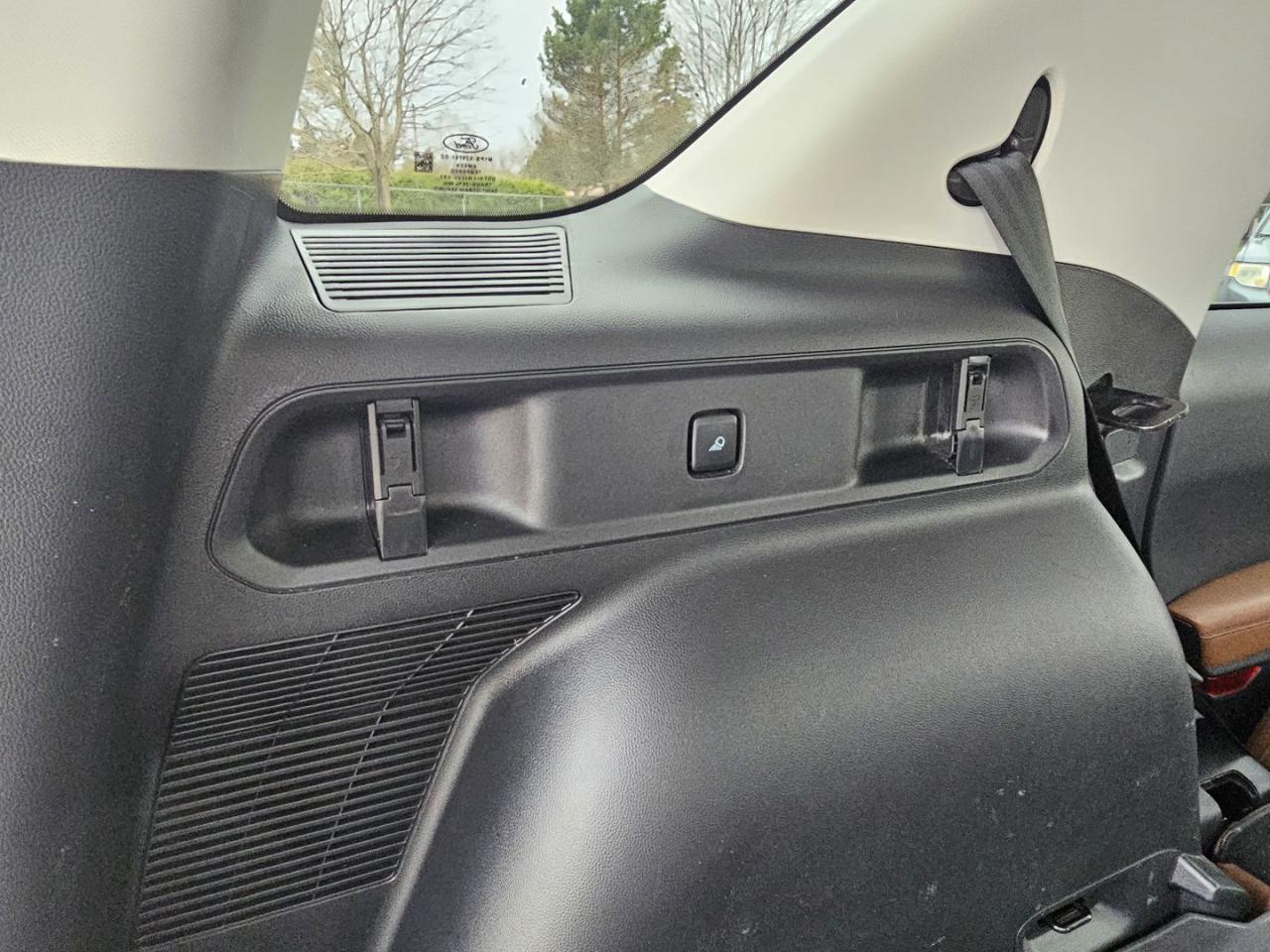2022 Ford Bronco Sport Outer Banks 4WD - Comes with a set of Winter tires, Remote Start - Photo #25