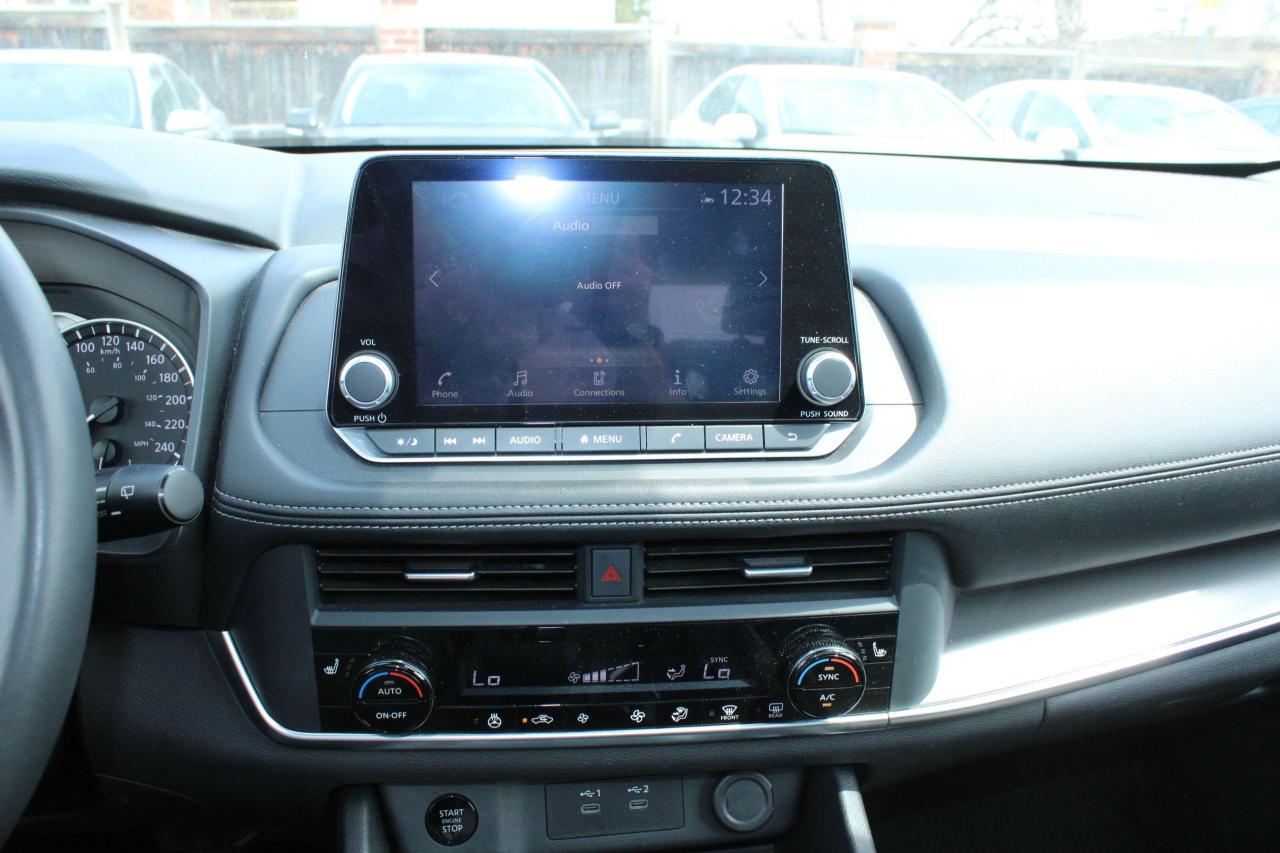 2024 Nissan Rogue AWD SV Moonroof - Photo #12