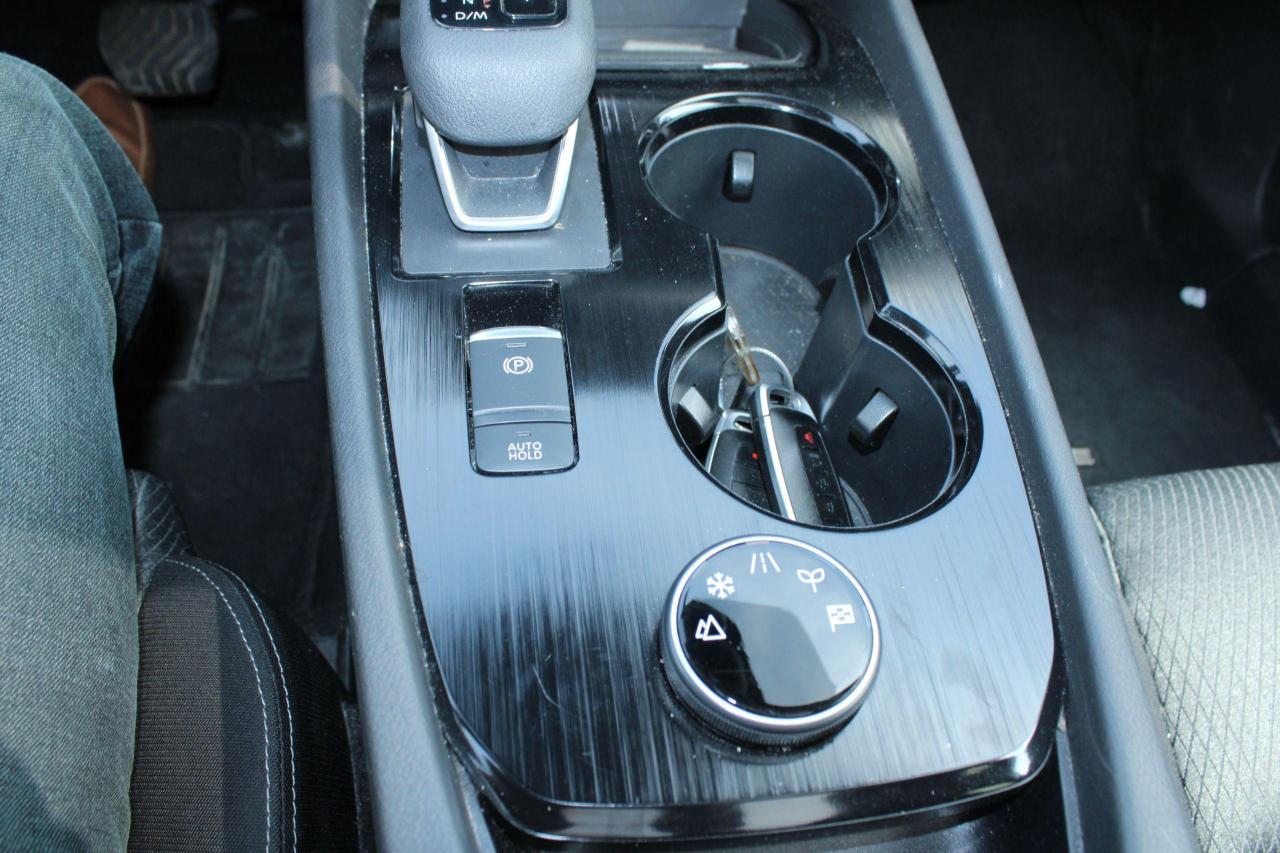 2024 Nissan Rogue AWD SV Moonroof - Photo #13