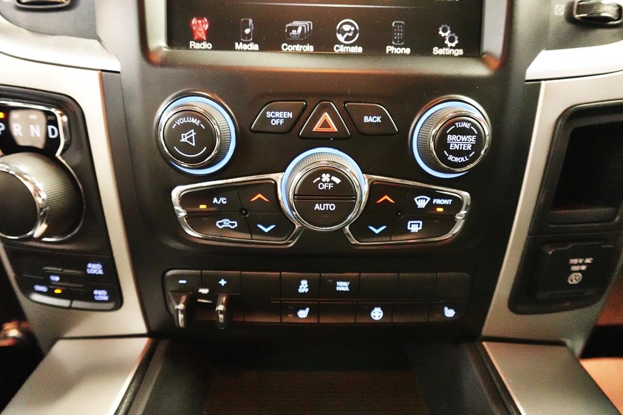 2015 RAM 1500 DEALER MAINTAIN,NO ACCIDENT ,SUPER CLEAN.4X4 - Photo #27