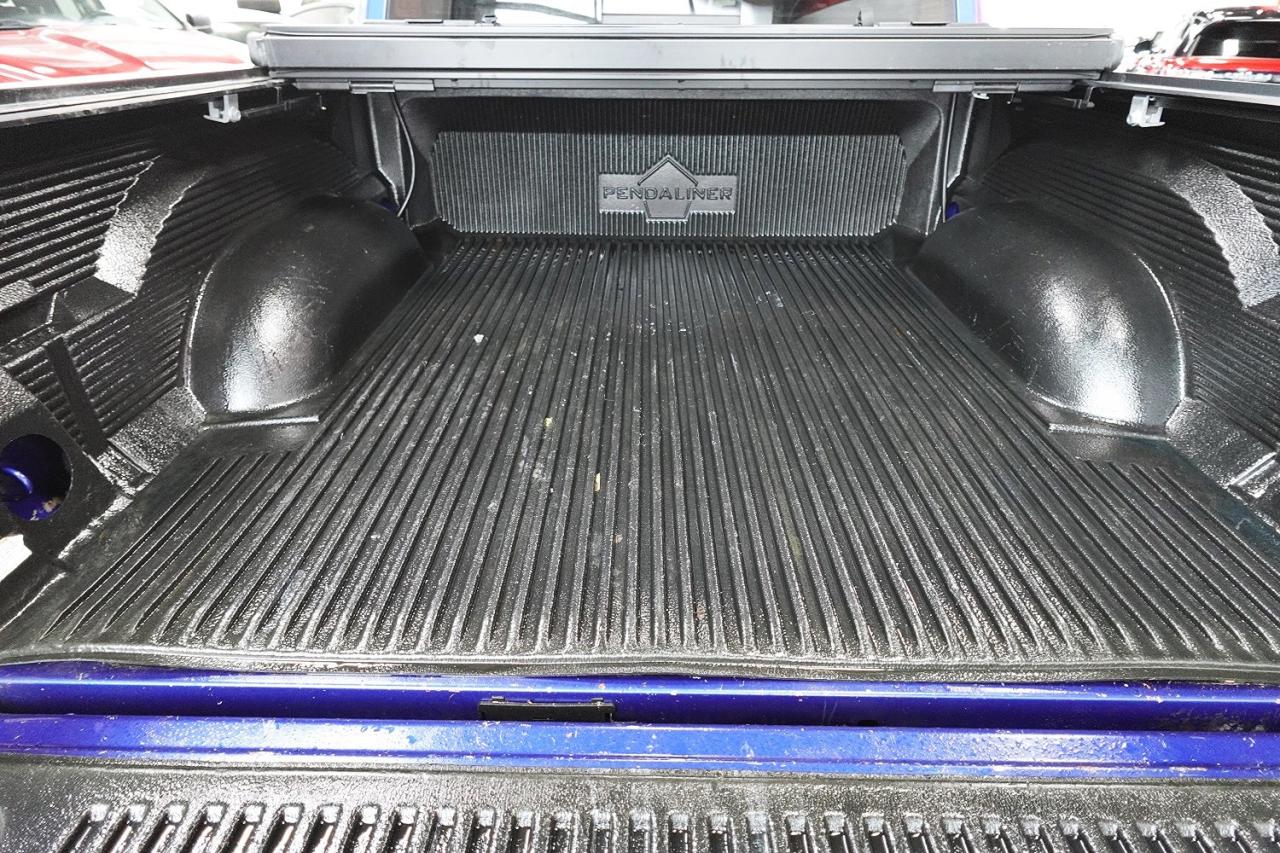 2015 RAM 1500 DEALER MAINTAIN,NO ACCIDENT ,SUPER CLEAN.4X4 - Photo #7