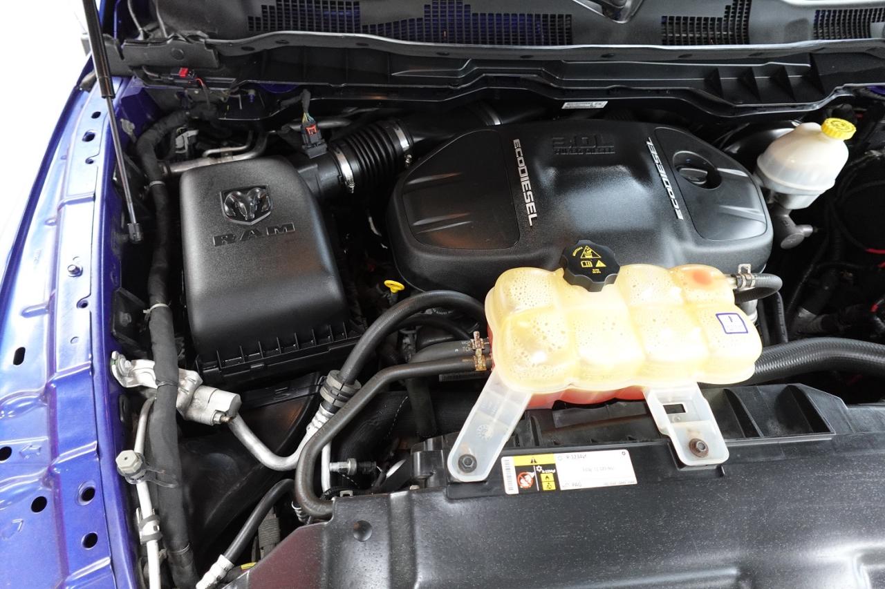 2015 RAM 1500 DEALER MAINTAIN,NO ACCIDENT ,SUPER CLEAN.4X4 - Photo #35