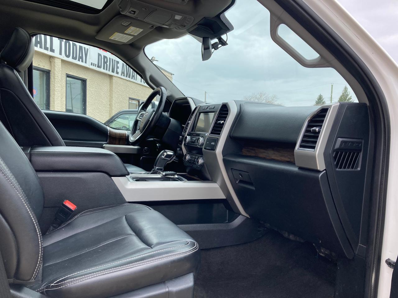 2019 Ford F-150 Lariet Crew Cab 5'5 Box - Photo #6