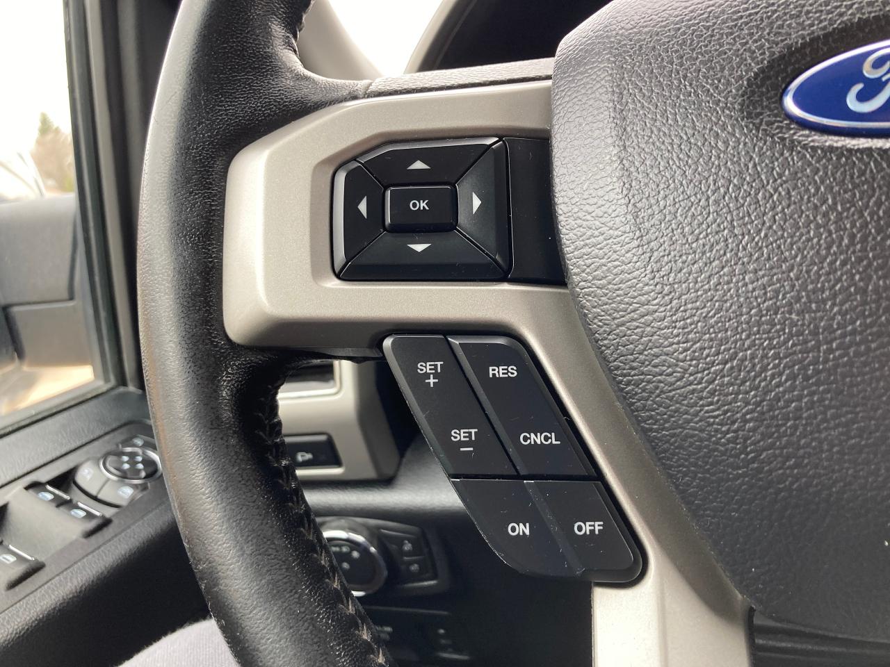 2019 Ford F-150 Lariet Crew Cab 5'5 Box - Photo #18