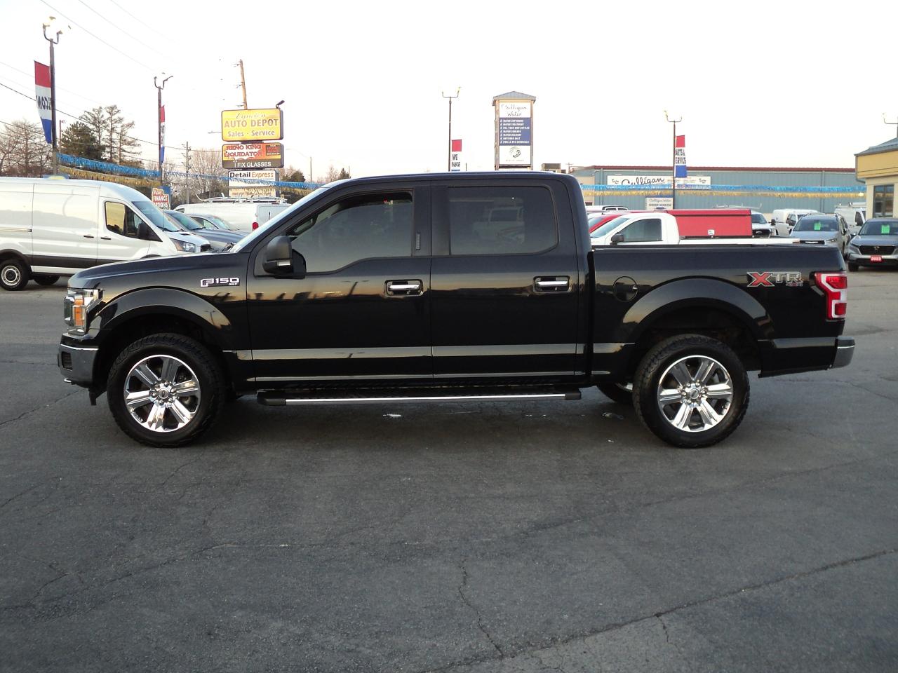 2019 Ford F-150 XLT 4WD XTR SuperCrew 5.0L RoofNavLeather 5.5' Box - Photo #5