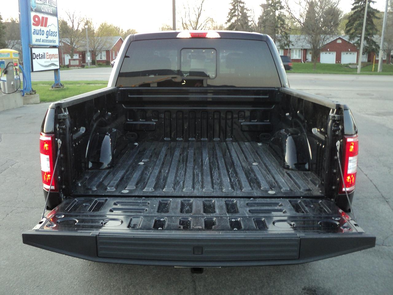 2019 Ford F-150 XLT 4WD XTR SuperCrew 5.0L RoofNavLeather 5.5' Box - Photo #23