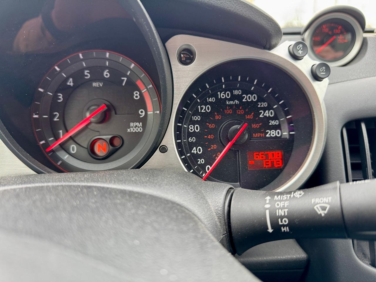 2012 Nissan 370Z 2dr Coupe Manual Touring One Owner | Low KMS - Photo #12