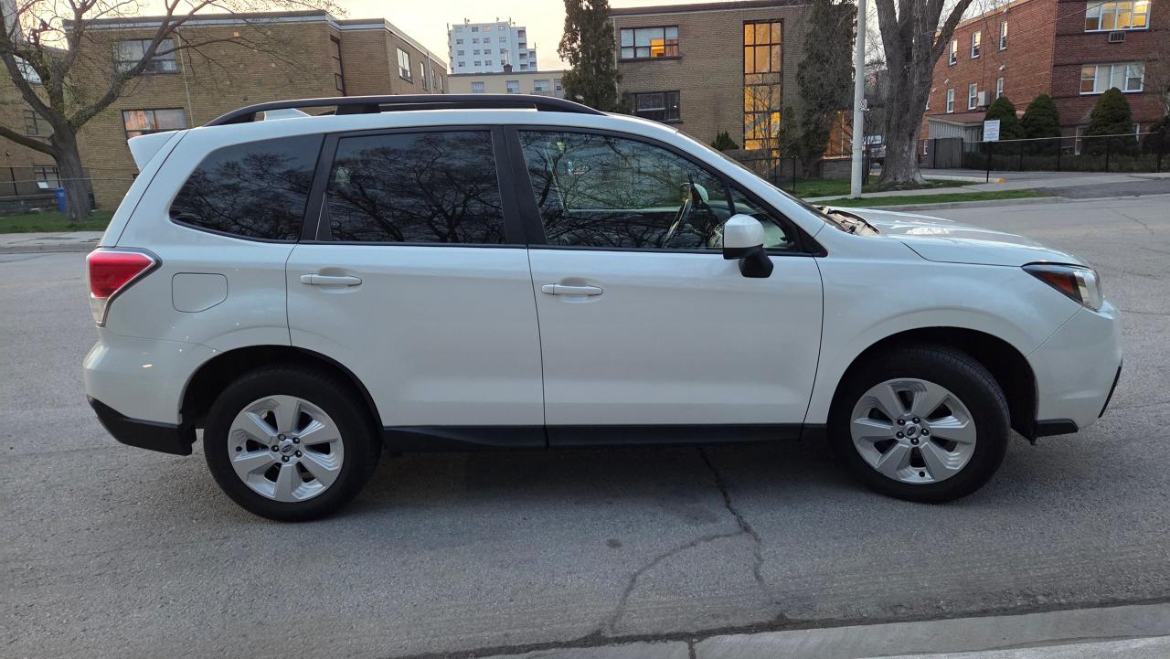 2018 Subaru Forester 2.5i Convenience CVT - Photo #5