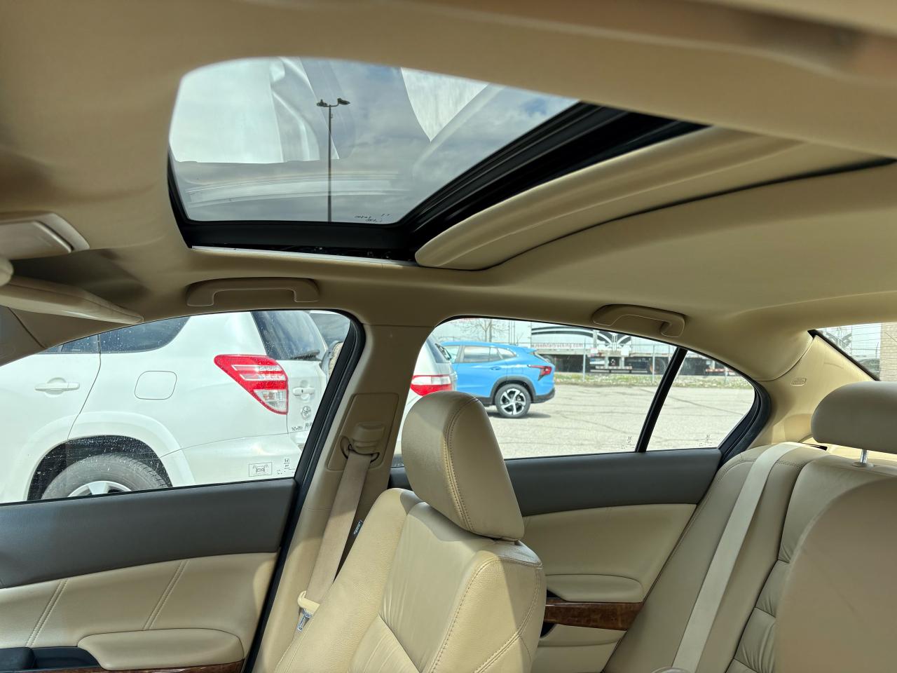 2010 Honda Accord EX-L - Photo #11