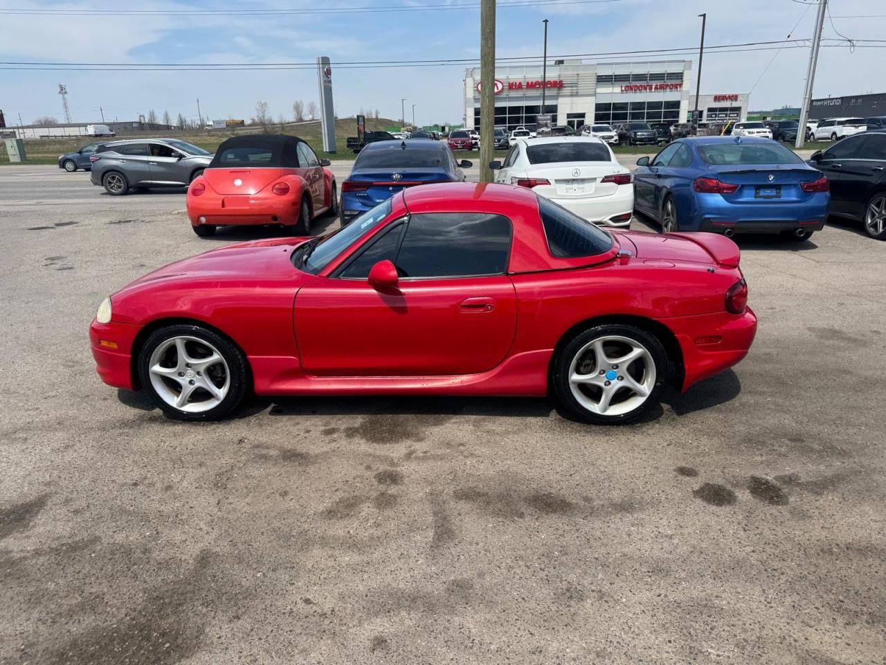 2003 Mazda Miata MX-5 HARDTOP CONVERTIBLE, ALL ORIG, ONLY 77KMS, CERT - Photo #2
