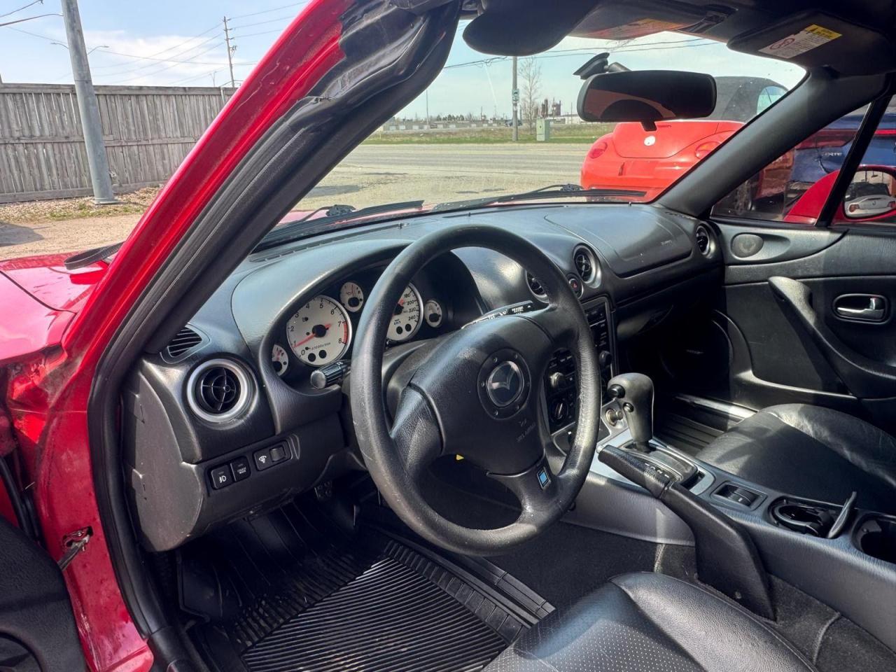 2003 Mazda Miata MX-5 HARDTOP CONVERTIBLE, ALL ORIG, ONLY 77KMS, CERT - Photo #14