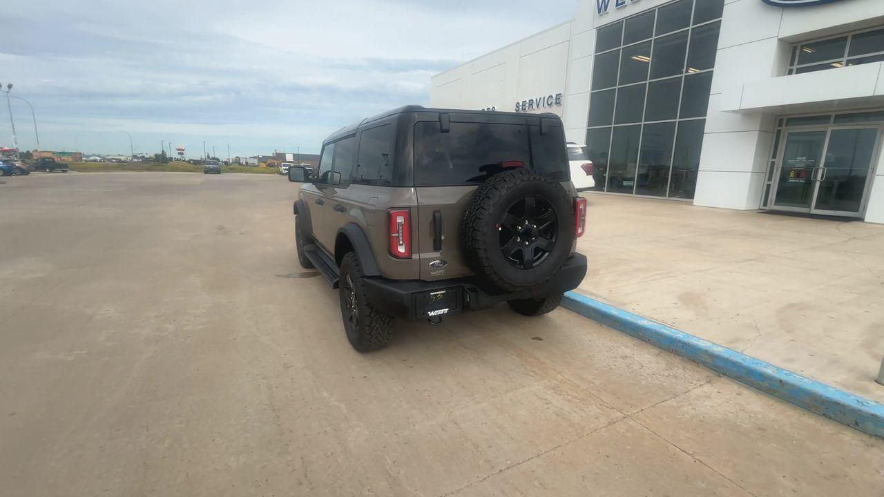 2025 Ford Bronco OUTER BANKS 4 DOOR 4X4 Photo5