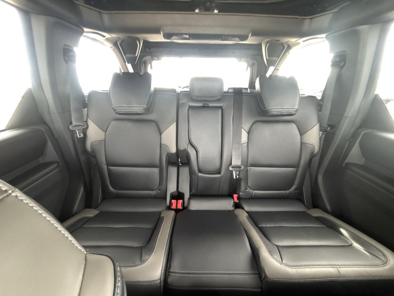 2025 Ford Bronco OUTER BANKS 4 DOOR 4X4 Photo5
