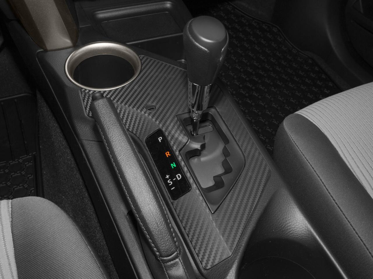 2015 Toyota RAV4 LE Photo