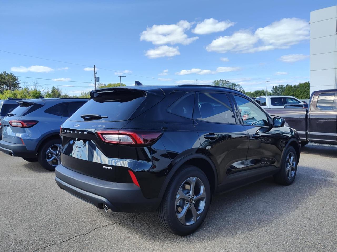 2025 Ford Escape ST-Line