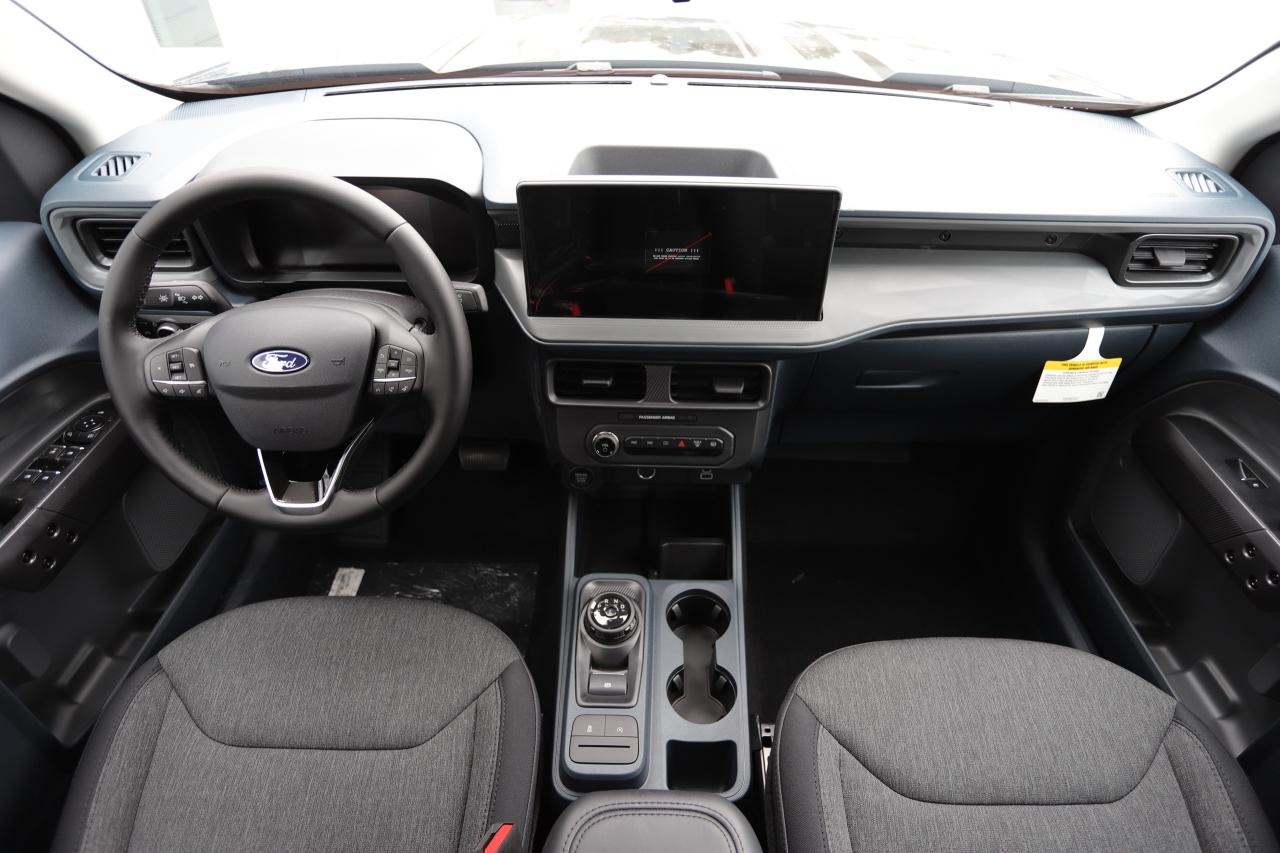 2025 Ford Maverick XLT AWD SuperCrew Photo5