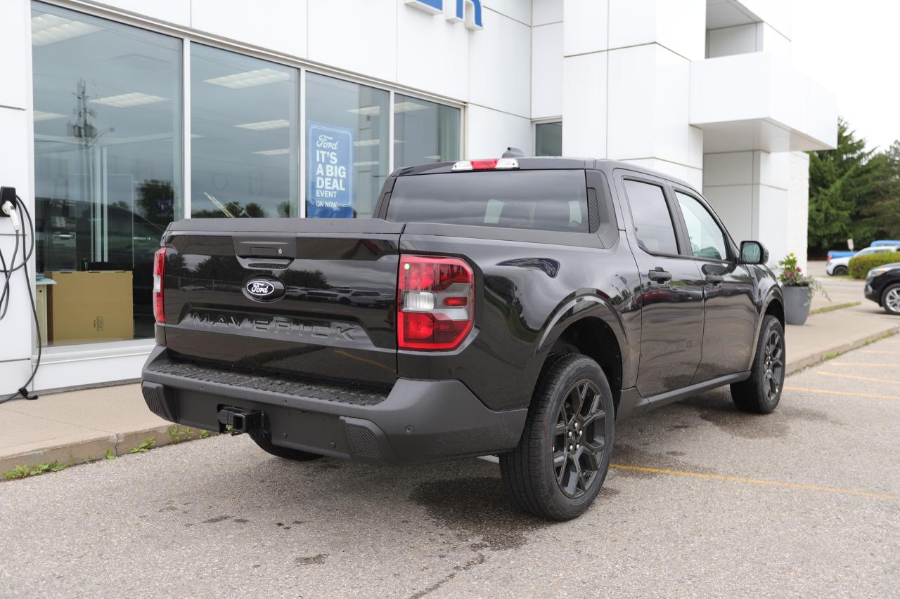 2025 Ford Maverick XLT AWD SuperCrew Photo5