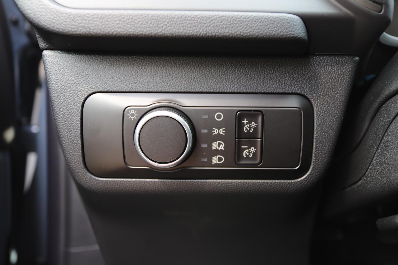 2025 Ford Escape Active FWD Photo5