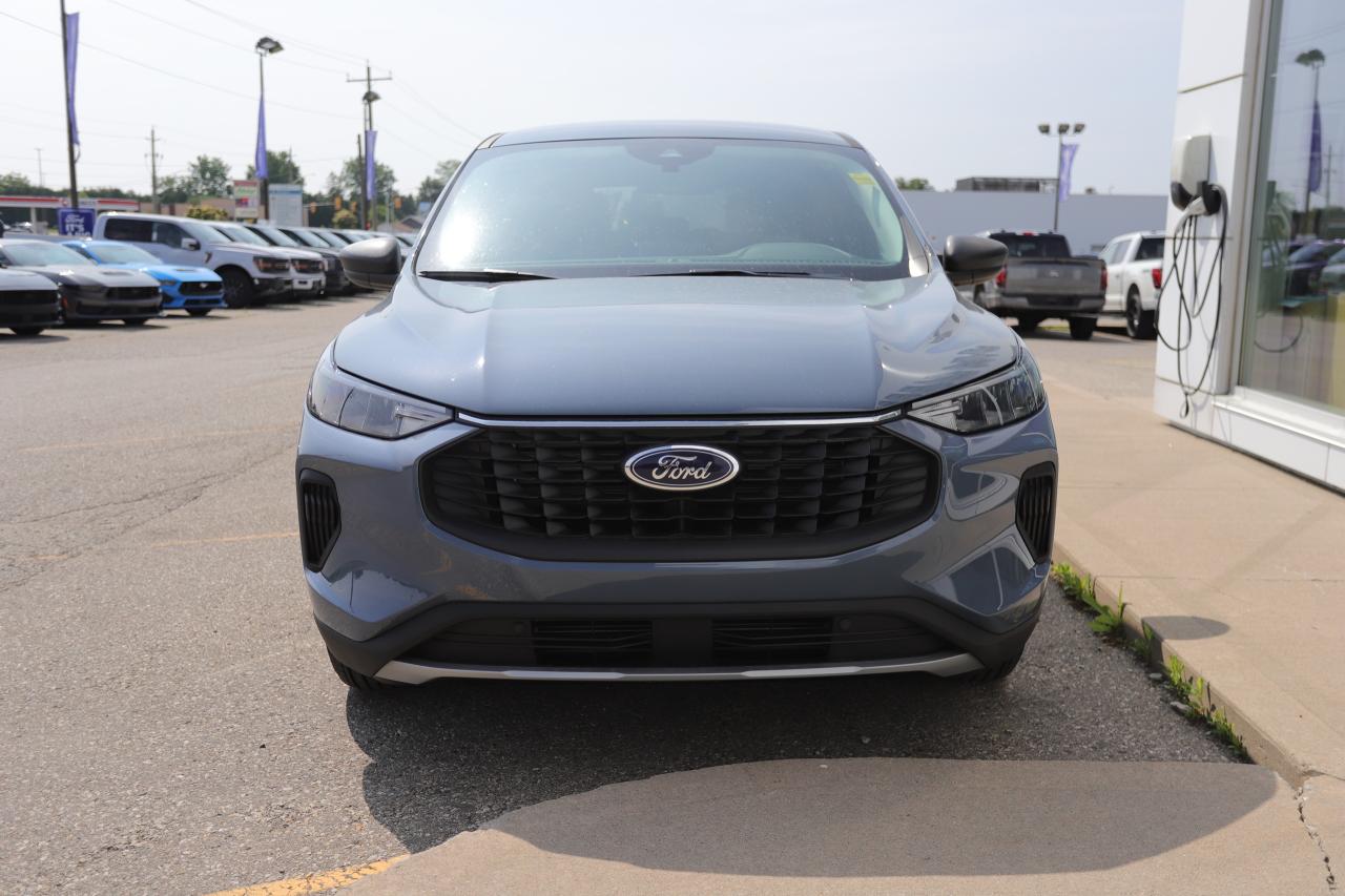2025 Ford Escape Active FWD Photo5