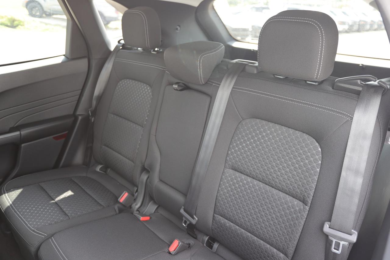 2025 Ford Escape Active FWD Photo5