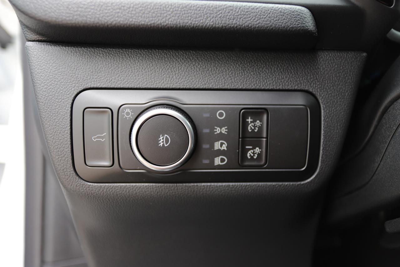 2025 Ford Escape ST-Line Select AWD Photo5