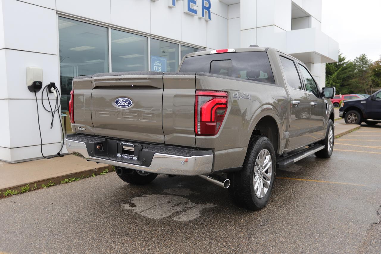 2025 Ford F-150 Lariat 4WD SuperCrew 5.5' Box Photo3