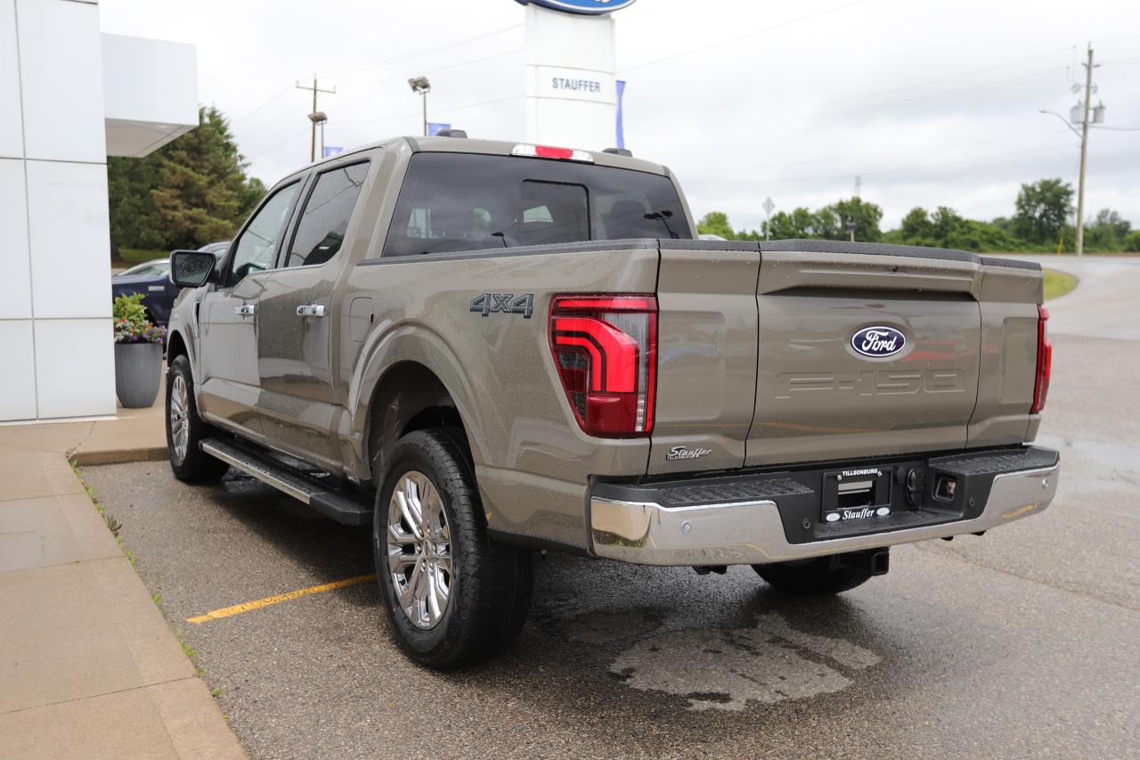 2025 Ford F-150 Lariat 4WD SuperCrew 5.5' Box Photo5
